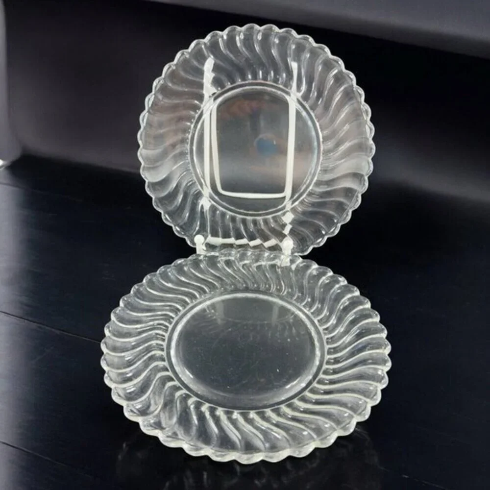 Fostoria Colony Swirl Dish Plate Set 2 Clear Glass Manganese 365nm Green UV Glow